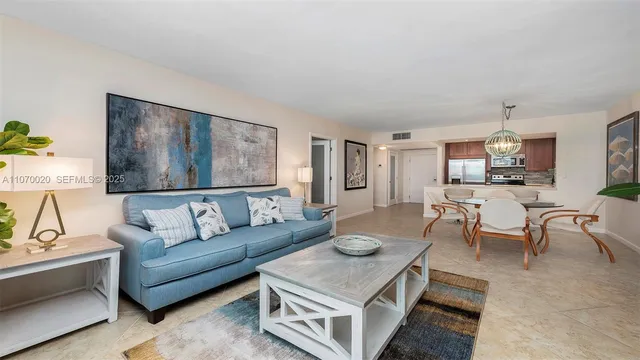 1-bedroom rental at 2301 Collins Avenue #301, Miami Beach