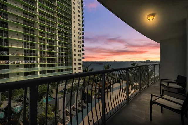1-bedroom rental at 1750 N Bayshore Drive #1405, Miami
