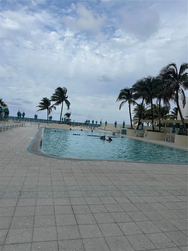 1-bedroom rental at 2501 S Ocean Drive #1228, Hollywood