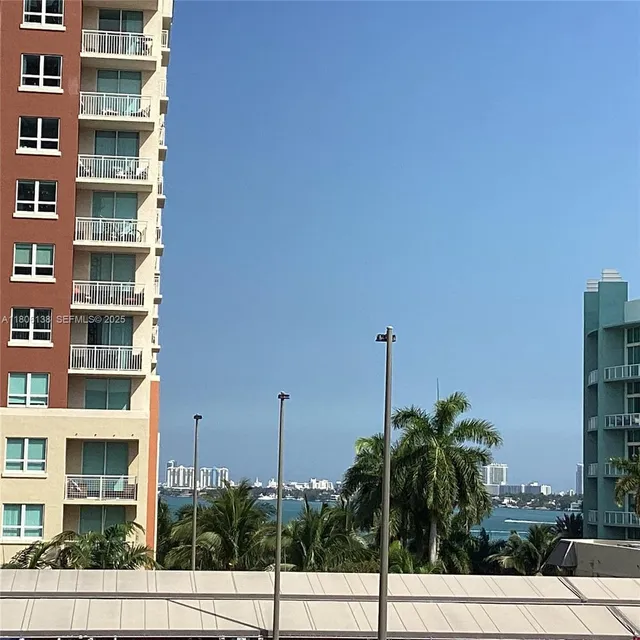 1-bedroom rental at 2001 Biscayne Boulevard #3503, Miami