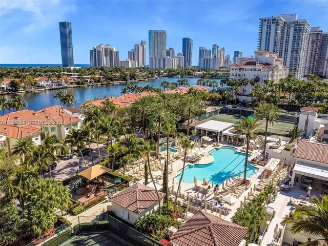 3-bedroom rental at 20165 NE 39 Place #403, Aventura