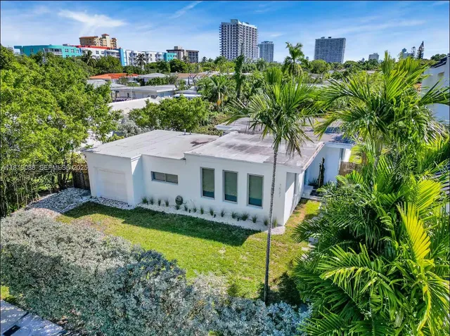 3-bedroom rental at 7537 W Treasure Drive, North Bay Village