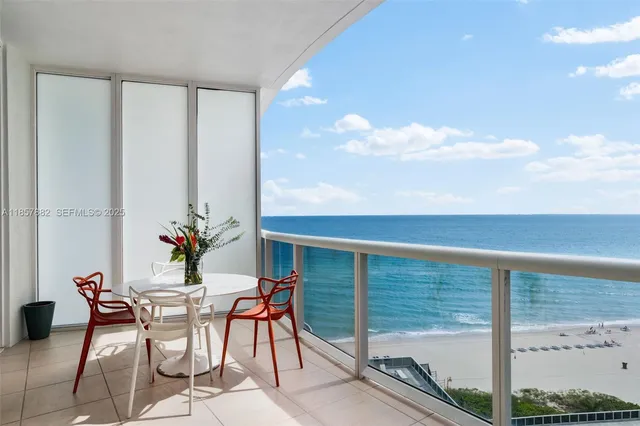 3-bedroom rental at 16001 Collins Avenue #907, Sunny Isles Beach