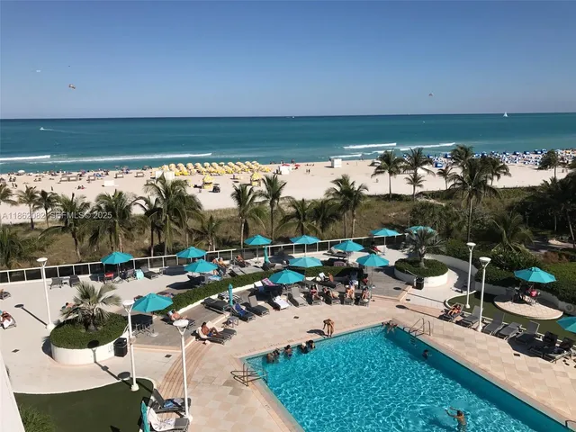 1-bedroom rental at 100 Lincoln Road #1022, Miami Beach