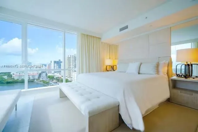 1-bedroom rental at 102 24th Street #1021, Miami Beach