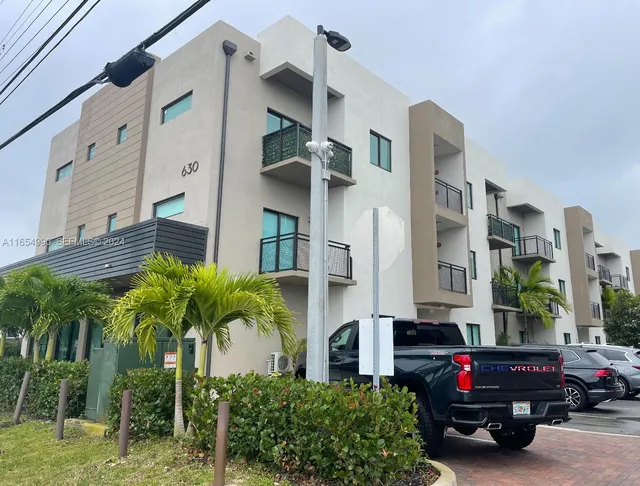 1-bedroom rental at 640 W 18th Street #107, Hialeah