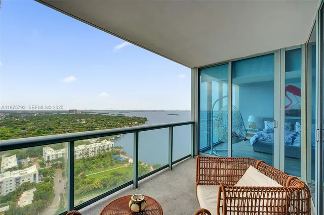 2-bedroom rental at 601 NE 36th Street #2703, Miami