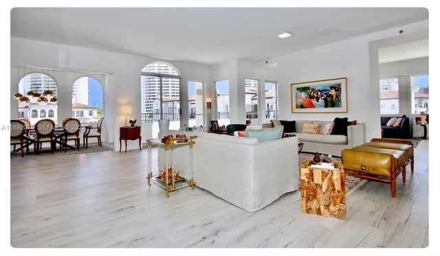 4-bedroom rental at 3500 Island Boulevard #DPH01, Aventura