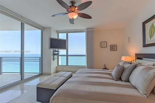 3-bedroom rental at 3535 S Ocean Drive #2102, Hollywood