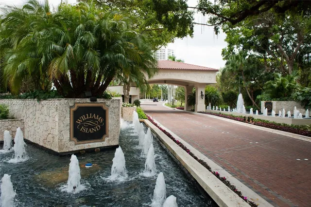 2-bedroom rental at 2000 Island Boulevard #609, Aventura