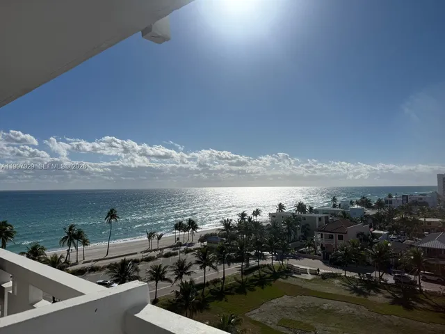 1-bedroom rental at 3111 N Ocean Drive #811, Hollywood