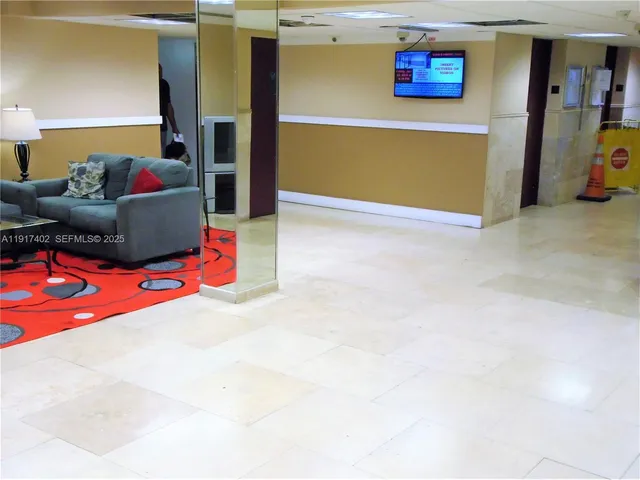 2-bedroom rental at 4174 Inverrary Drive #1004, Lauderhill