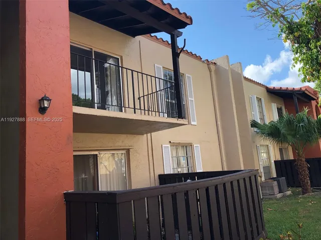 1-bedroom rental at 10744 N Kendall Drive #M-16, Miami