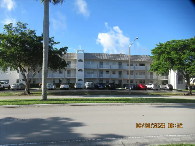 1-bedroom rental at 8285 Sunrise Lakes Boulevard #208, Sunrise