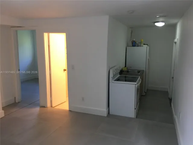 1-bedroom rental at 2612 NE 206th Street, Miami