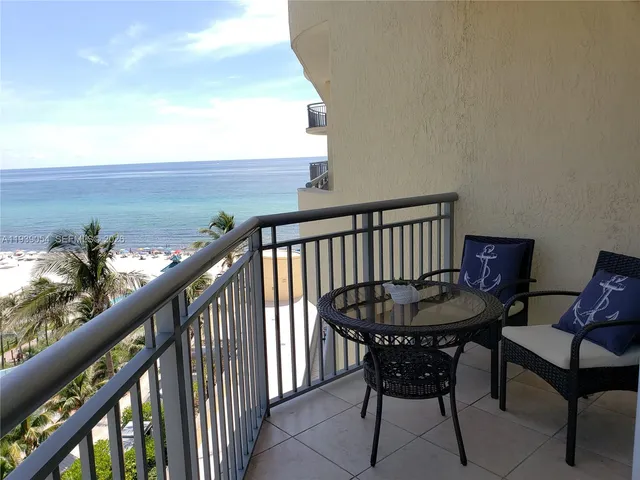 1-bedroom rental at 17375 Collins Avenue #906, Sunny Isles Beach