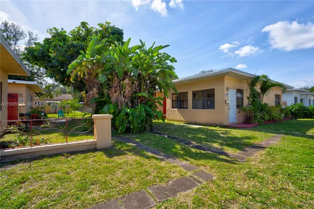 3-bedroom rental at 234 NE 111th Street #1, Miami