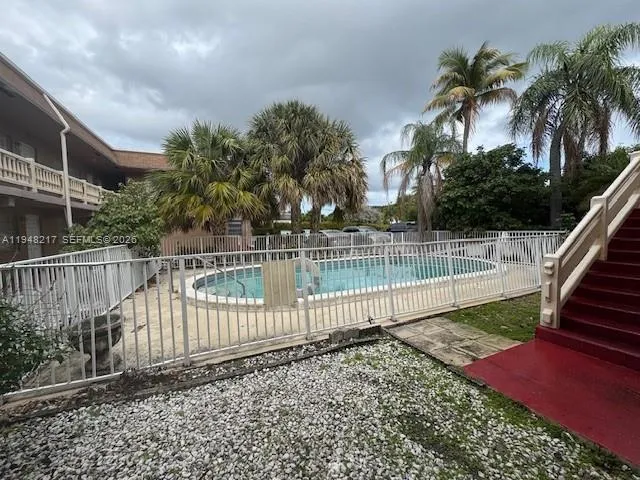 2-bedroom rental at 241 SE 9th Avenue #105, Pompano Beach