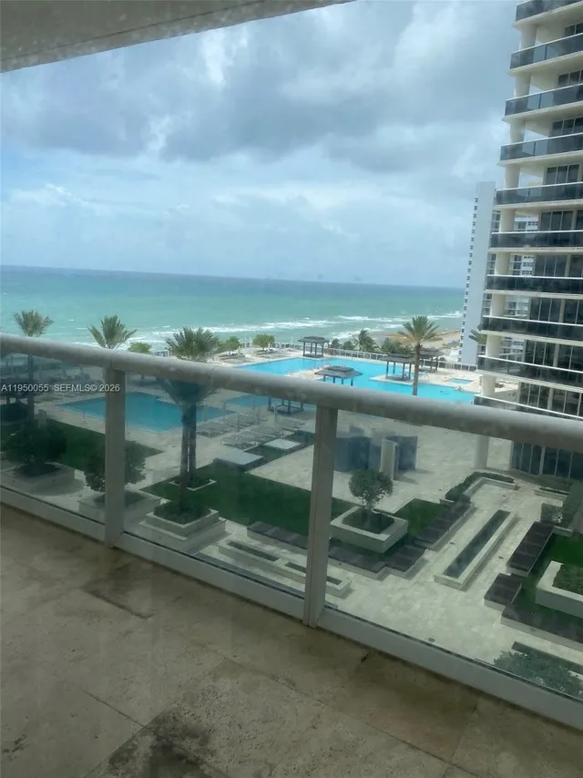 2-bedroom rental at 1830 S Ocean Drive #1106, Hallandale Beach
