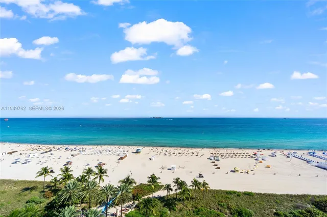 2-bedroom rental at 100 Lincoln Road #1447, Miami Beach
