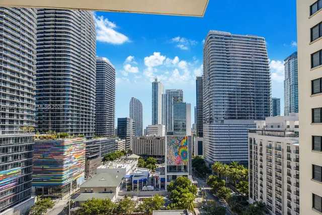1-bedroom rental at 999 SW 1st Avenue #1208, Miami