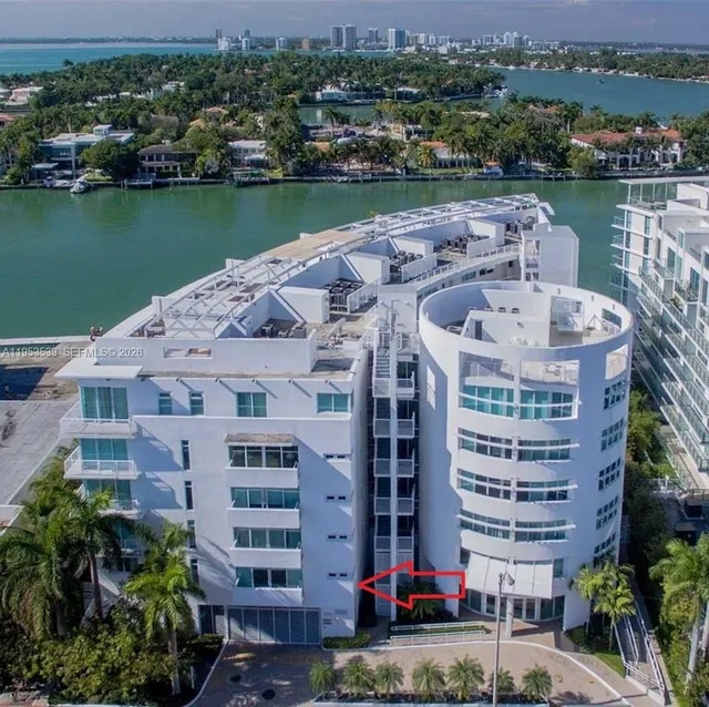 2-bedroom rental at 6580 Indian Creek Dr 201 #201, Miami Beach