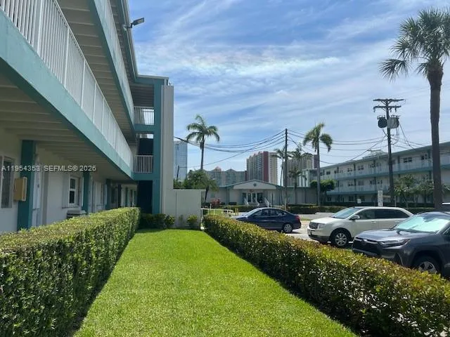1-bedroom rental at 3923 NE 166th Street #N108, North Miami Beach