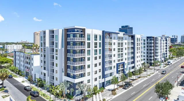 1-bedroom rental at 740 N Dixie Hwy A2 #A2, West Palm Beach