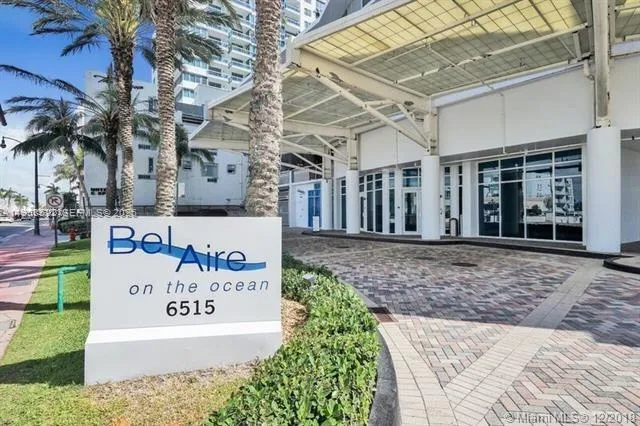 1-bedroom rental at 6515 Collins Avenue #901, Miami Beach