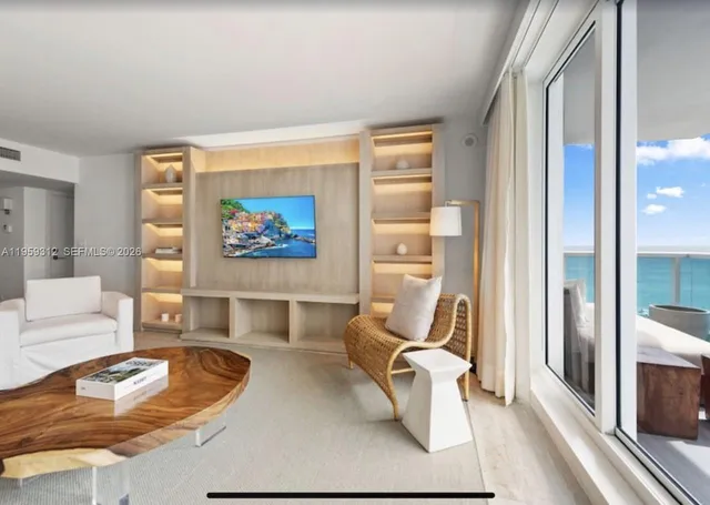 1-bedroom rental at 102 24th Street #1206, Miami Beach
