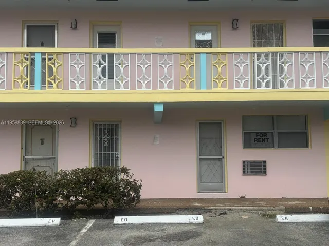1-bedroom rental at 285 NE 191st Street #2907, Miami