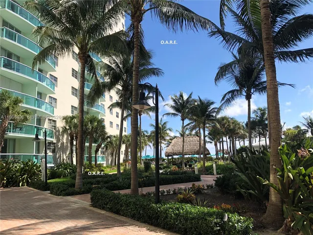 1-bedroom rental at 3901 S Ocean Drive #2J, Hollywood