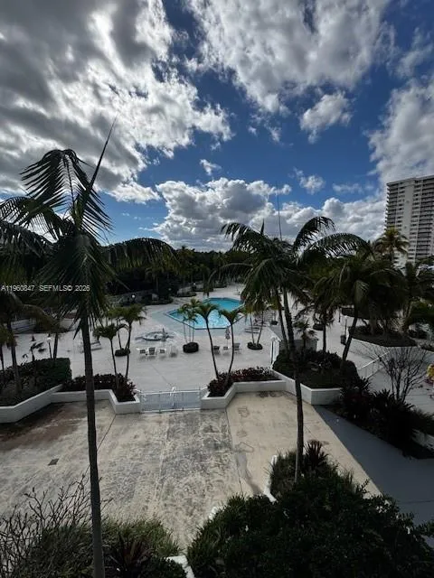 2-bedroom rental at 100 Bayview Drive #319, Sunny Isles Beach