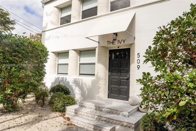 2-bedroom rental at 509 NE 64th Street #2, Miami