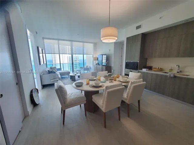 2-bedroom rental at 17550 Collins #1402, Sunny Isles Beach