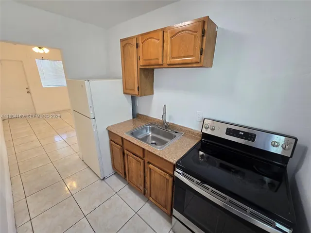 2-bedroom rental at 535 NW 7th Street #9, Miami