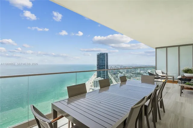 4-bedroom rental at 18975 Collins Avenue #4502, Sunny Isles Beach