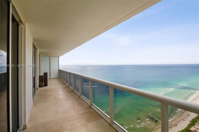3-bedroom rental at 1830 S Ocean Drive #4204, Hallandale Beach
