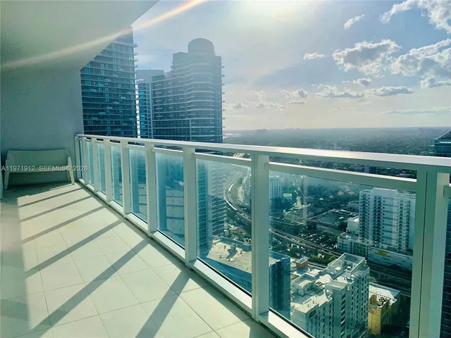 2-bedroom rental at 1080 Brickell Avenue #4009, Miami