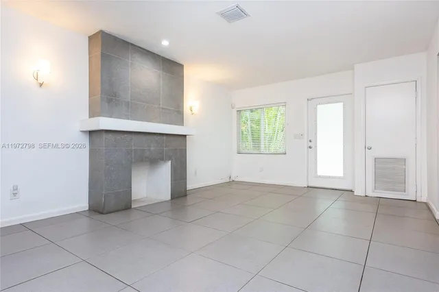 3-bedroom rental at 330 NE 86 Street, El Portal