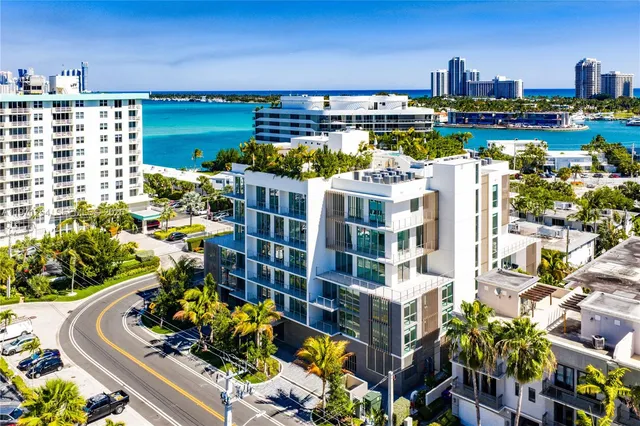 2-bedroom rental at 10281 W Bay Harbor Drive #505, Bay Harbor Islands