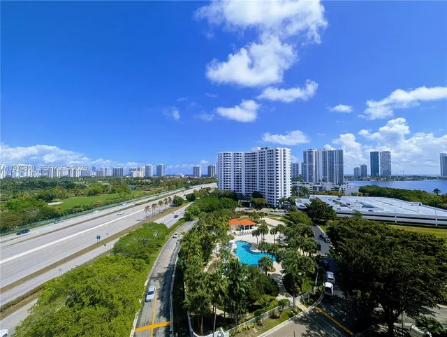 2-bedroom rental at 3300 NE 191st Street #1208, Aventura