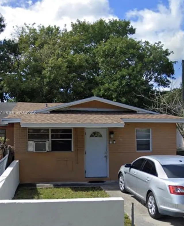 3-bedroom rental at 2111 NW 26th Avenue #2111, Fort Lauderdale