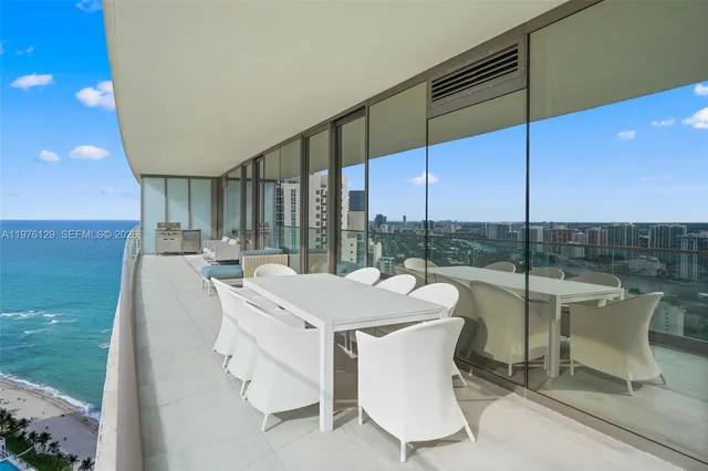 2-bedroom rental at 18975 Collins Avenue #3205, Sunny Isles Beach