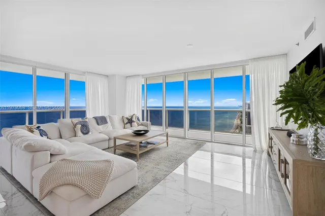 2-bedroom rental at 1830 S Ocean Drive #4502, Hallandale Beach