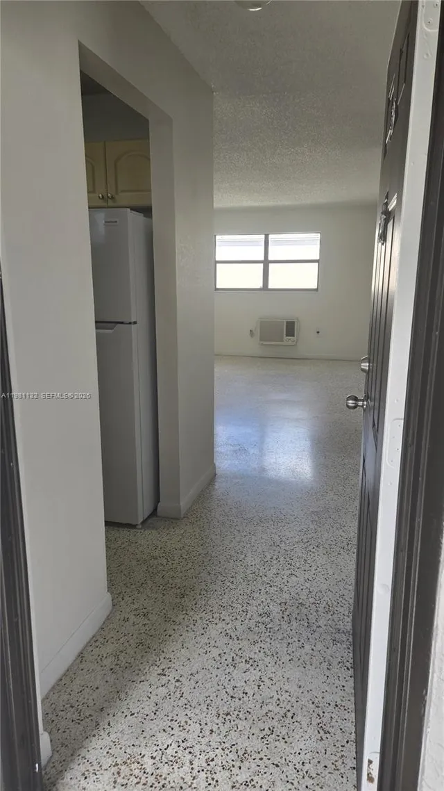 1-bedroom rental at 142 SW 18th Avenue #30, Miami