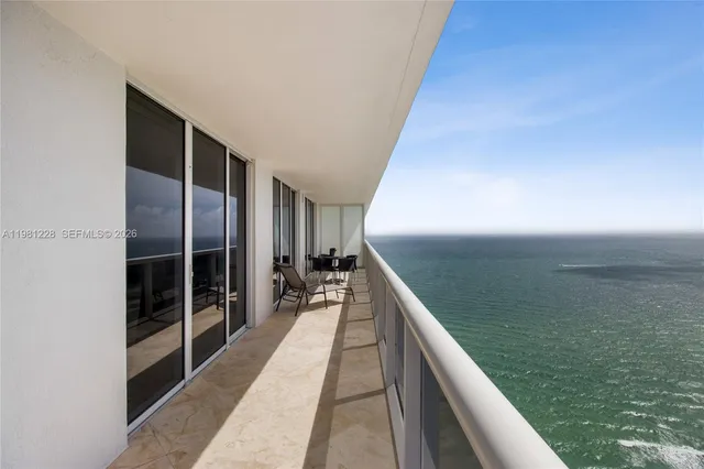 2-bedroom rental at 1830 S Ocean Drive #4606, Hallandale Beach