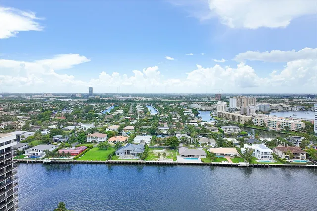 3-bedroom rental at 1985 S Ocean Drive #22E, Hallandale Beach