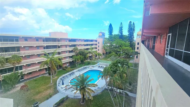 2-bedroom rental at 180 NE 12th Avenue #10E, Hallandale Beach