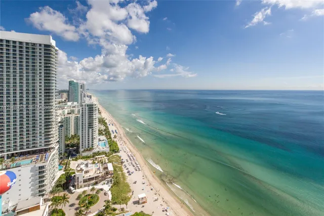 3-bedroom rental at 1830 S Ocean Drive #3401, Hallandale Beach